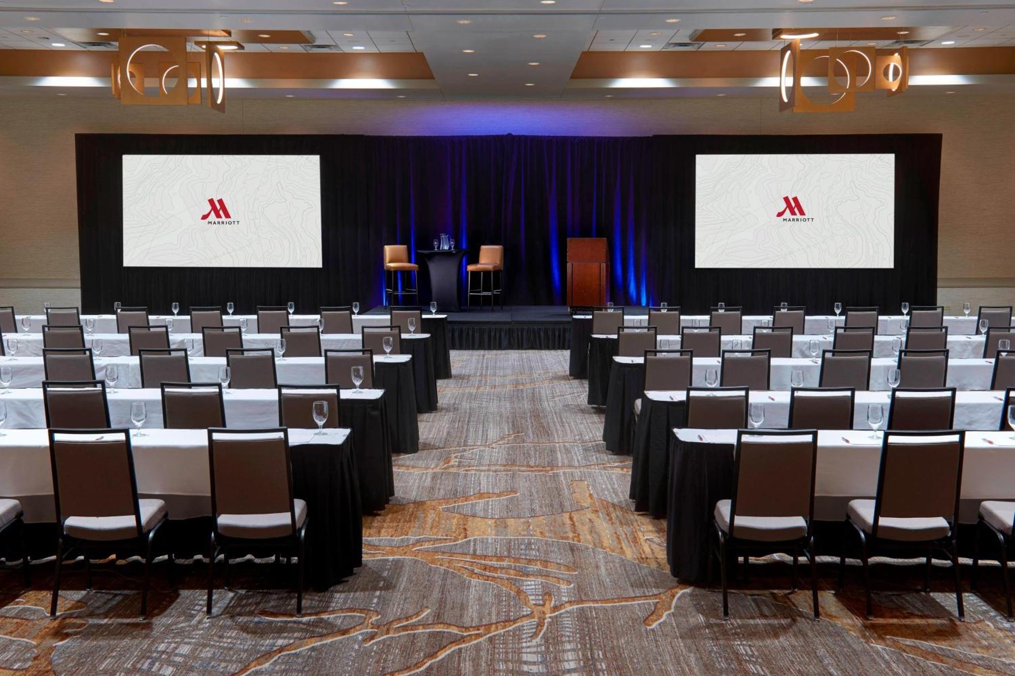 Chicago Marriott Southwest At Burr Ridge Hotel Екстериор снимка